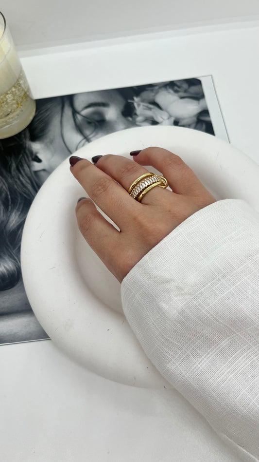 Baget Taşlı Üçlü Yüzük