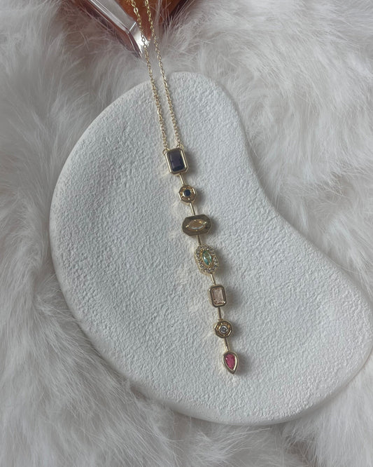 Gold Renkli Taş Detaylı Y Kolye