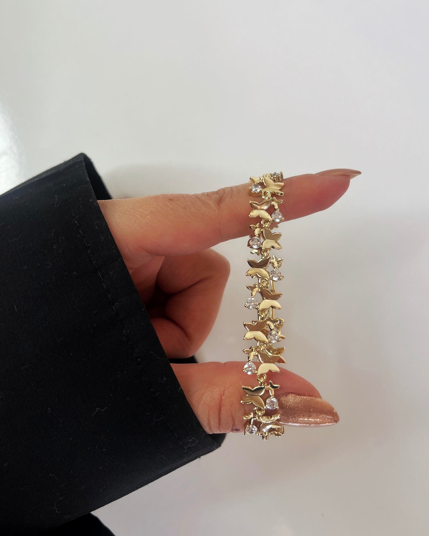 Kelebek Figürlü Bileklik