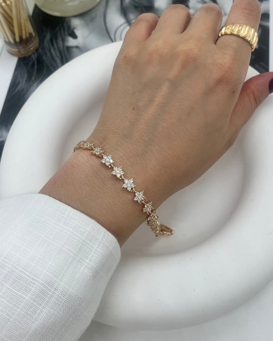 Vip Yıldız Detaylı Bileklik