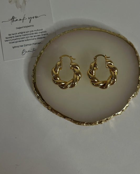 Gold Vintage Sarmal Halka Küpe