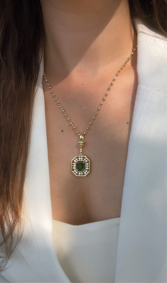 Serenay Yeşil Taş Dorika Kolye